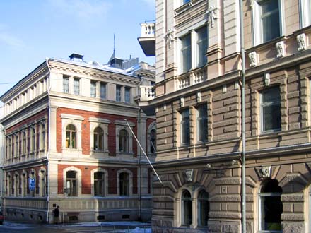Rikhardinkatu library, Helsinki. Photo & pop-up photo &copy; R.C. Candolin-Gelber 1999, 2000-2007, 2008 -