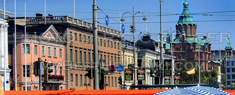 Market Square sunshades, North Esplanade, Uspenski Cathedral. - - All photos ©  RC Gelber. All Rights Reserved.