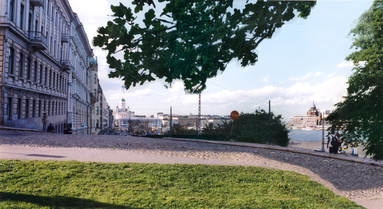 View towrd Helsinki South Harbor, Market Square, Dome, Uspenski Cathedral, etc. Photo & pop-up photo &copy; RC Candolin-Gelber 1999, 2000-2007, 2008 -