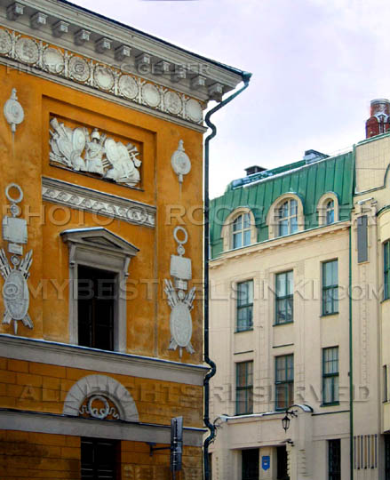Corner of Eteläinen Makasiininkatu and Kasarminkatu, Helsinki.  - All photos © RC Gelber. All rights reserved.