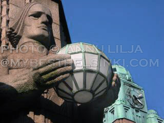 Helsinki_railway_station_statue_detail , architect: Eliel Saarinen. Photo © Annu Lilja. All Rights Reserved.