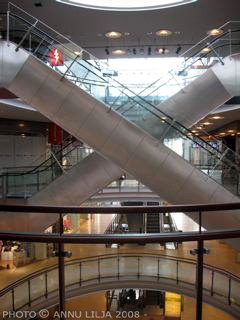 Helsinki_Kamppi_shopping. Photo © Annu Lilja. All Rights REserved.