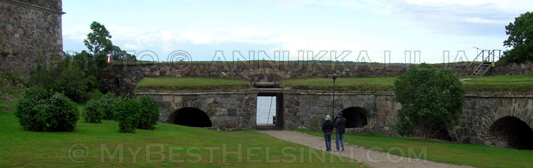 kings gate Suomenlinna Helsinki